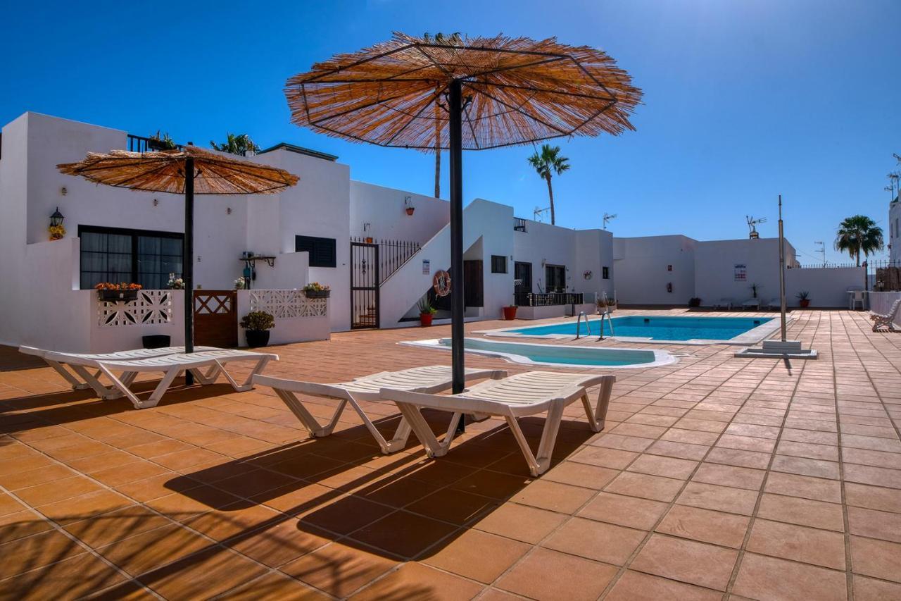Sea Waves Lanzarote 500M From Playa Grande Big Terrace And Pool Villa Puerto del Carmen  Exteriör bild
